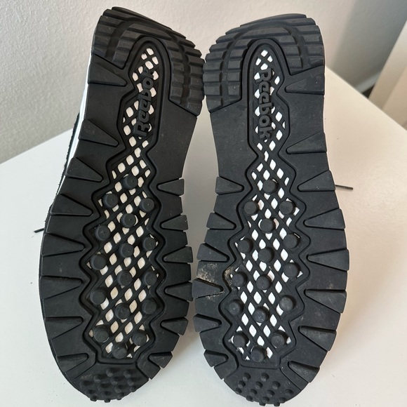 Reebok Classic Leather Legacy - Picture 6 of 6